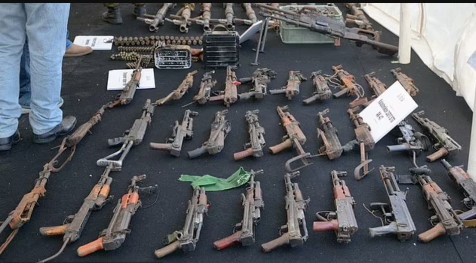 "Молилася, щоб у мене потрапила ракета". З'явилися раніше не опубліковані кадри нападу ХАМАС на фестиваль у Реїм